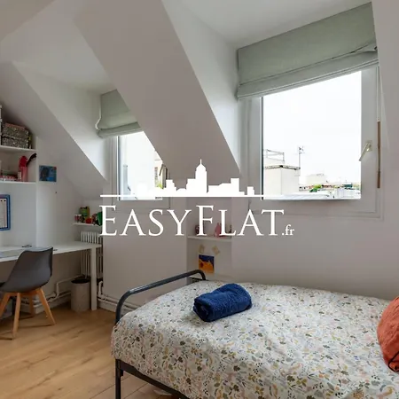 Lovely 4-bedroom Apartment, Montmartre, By Easyflat Apartamento París